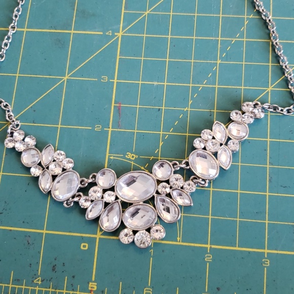 Statement necklace - Picture 2 of 2